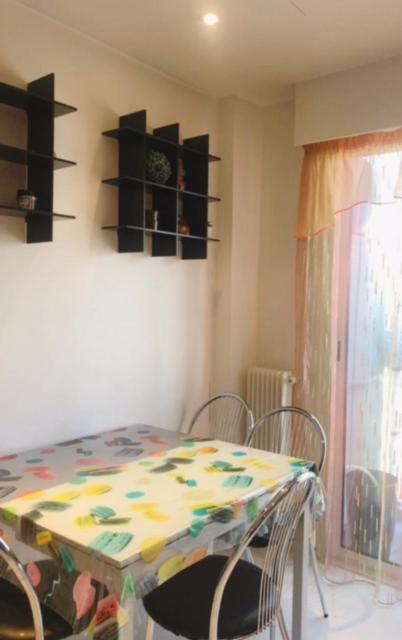 Luxurious Near The Airport Apartment Nizza